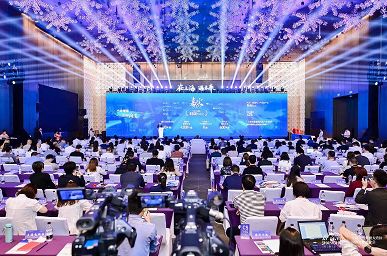 Shanghai, Guangzhou Need to Enhance IT, Smart Cars, Biomedicine Links, Official Says