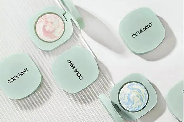 US Cosmetics Giant Estée Lauder Invests in Chinese Beauty Brand Codemint