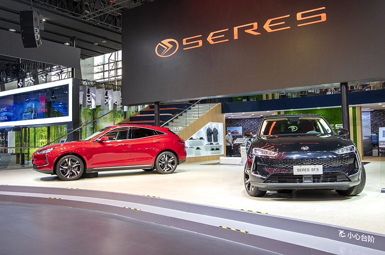 Seres Soars as Battery Materials Giant Ganfeng Invests USD137 Million in Commercial EV Unit