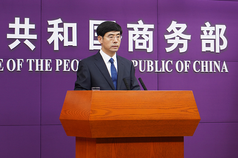 Germany's Investment in China Jumps 21% in First Eight Months, China's Commerce Ministry Says