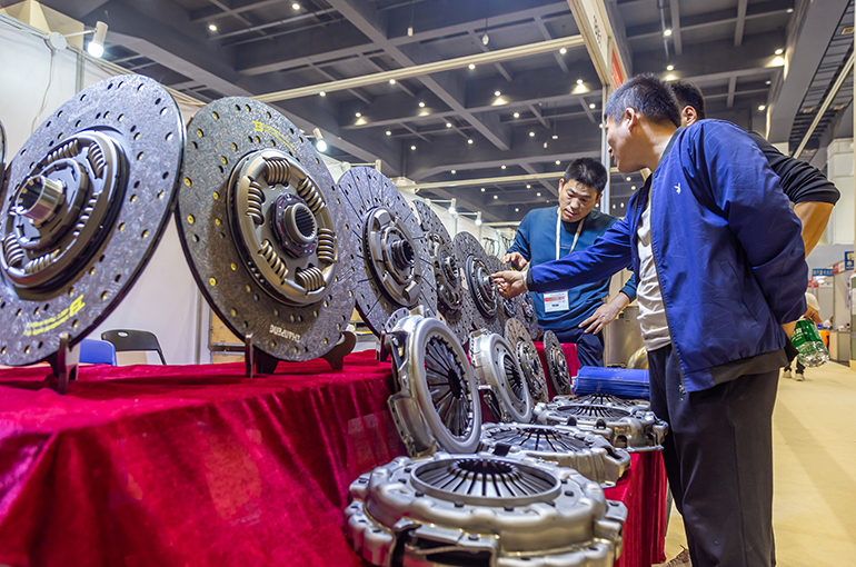 Chinese Car, Motorbike Parts Makers’ Sales on eBay Soar in Past 12 Months, Report Shows