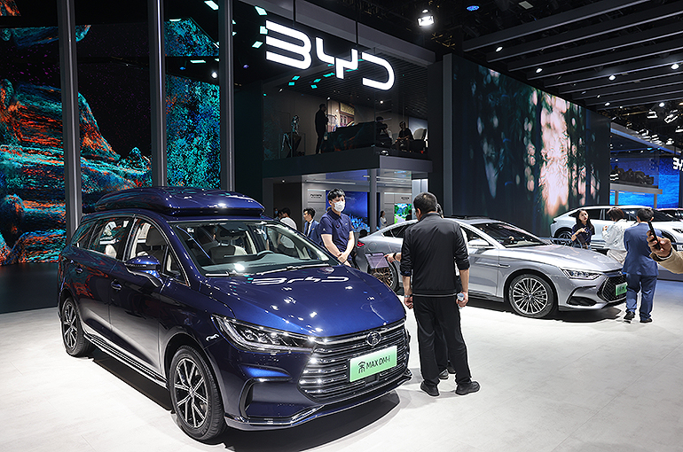 Tesla, BYD, and Other Chinese Brands Help Australia's NEV Market Mature, Austrade Rep Says