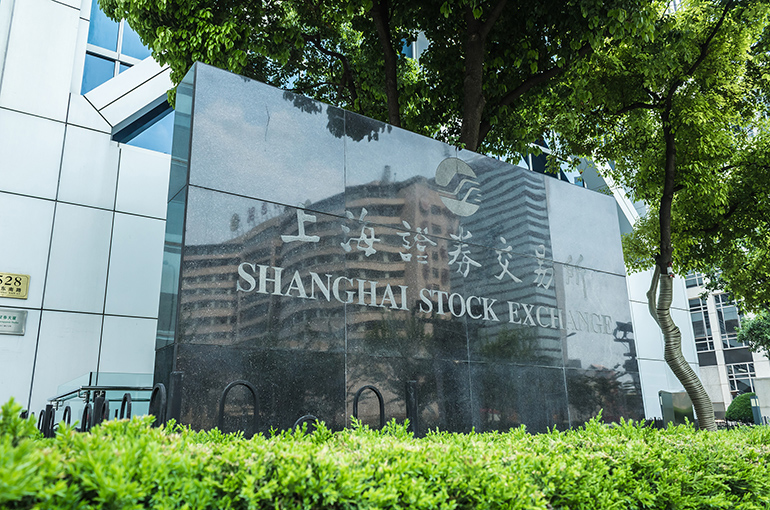 Shanghai Bourse Mulls Green Channel for Tech M&As