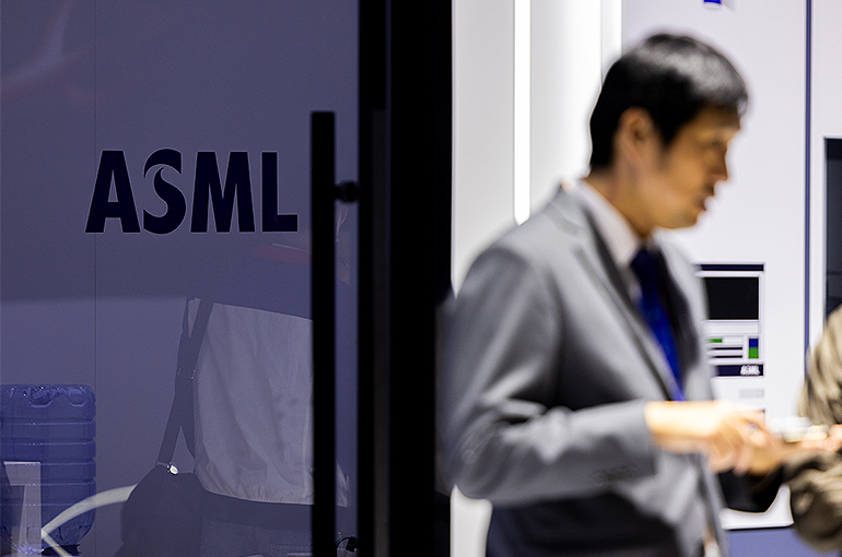 ASML Says Blocked Export Permit to Affect Few Chinese Clients