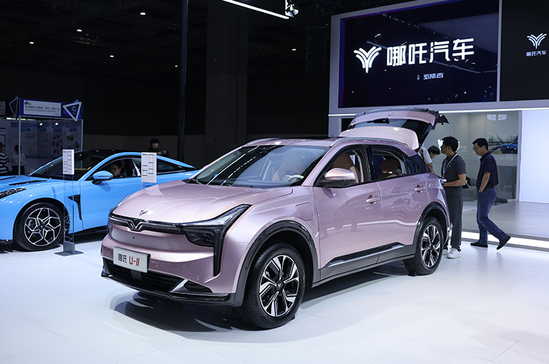 China’s Hozon Auto Says CEO to Handle Marketing After 16% Annual Sales Drop
