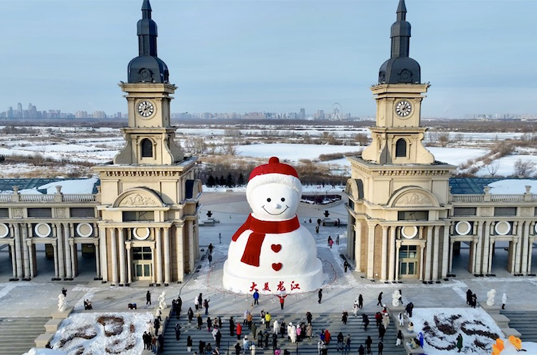 China’s Harbin Draws More Visitors With Ice and Snow Tourism