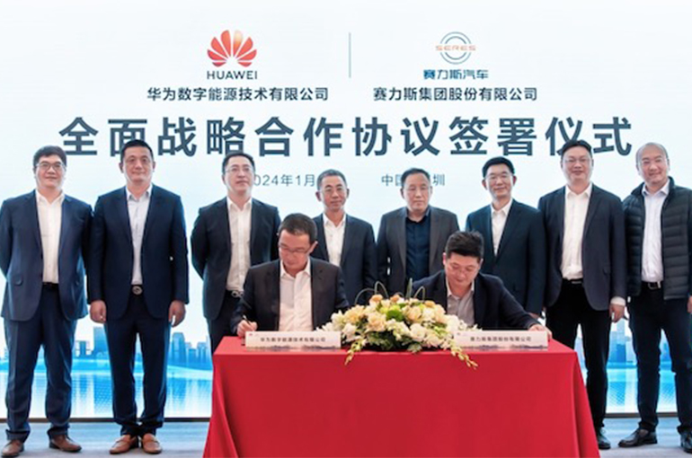 Huawei Draws Closer to Car Partner Seres With EV Fast Charging Tie-Up