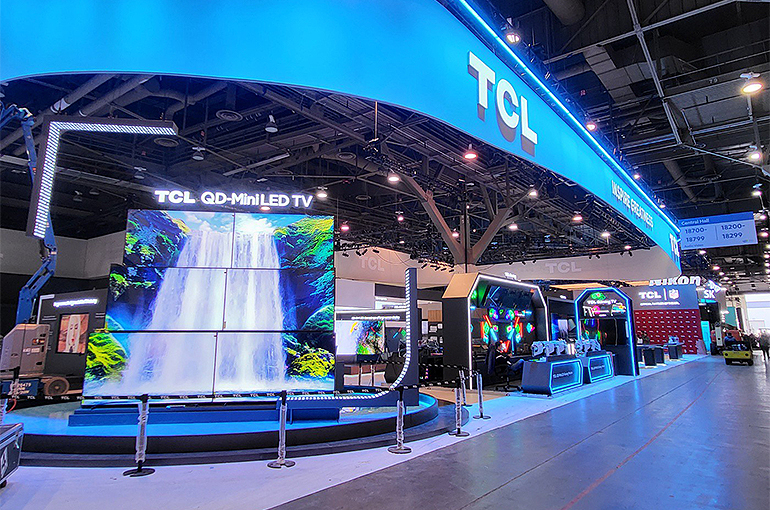 China’s TCL, Hisense Launch New TV Sets at CES in Challenge to Samsung