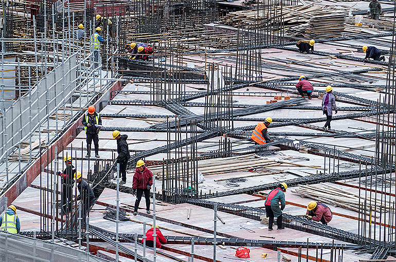 Many Chinese Developers Become Building Contractors Amid Sluggish Real Estate Market