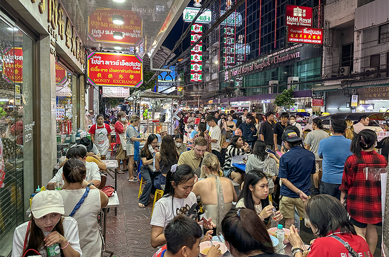 China, Thailand Ink Visa Waiver Deal, Prompting Surge in Online Searches