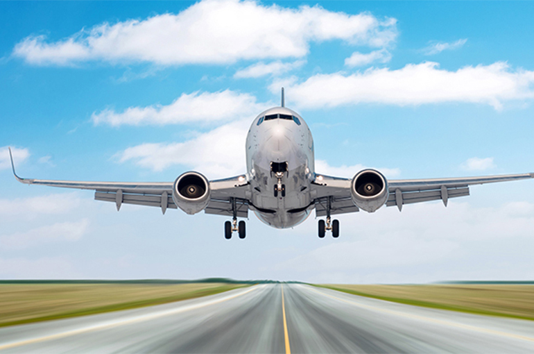Only Three Listed Chinese Carriers Expect to Return to Profit in 2023