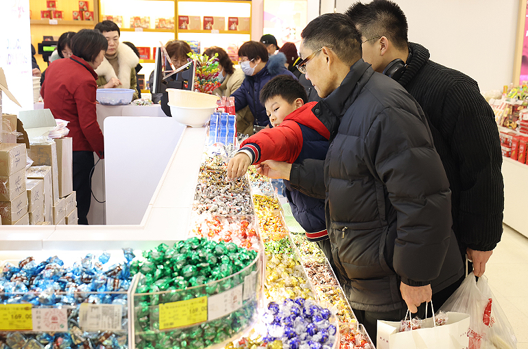 China’s Prices Fall for Fourth Month in January Due to Lunar New Year Effect