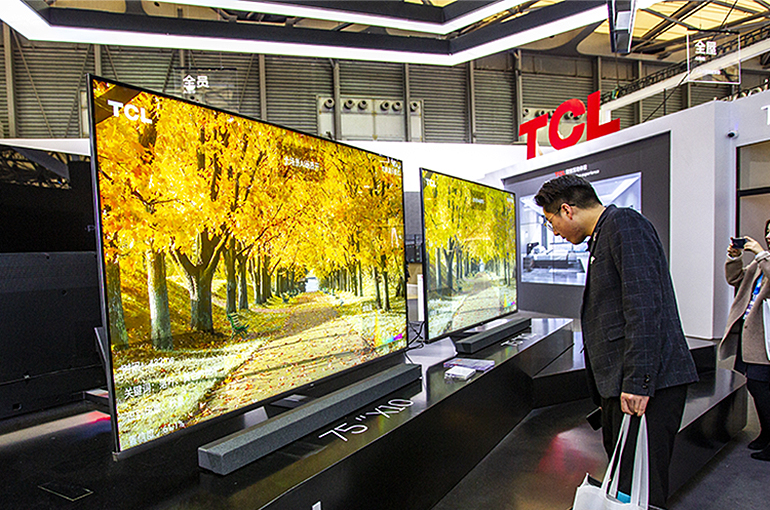 China Needs to Boost TV Viewership to Arrest Faltering Sales, TCL Founder Says at Two Sessions