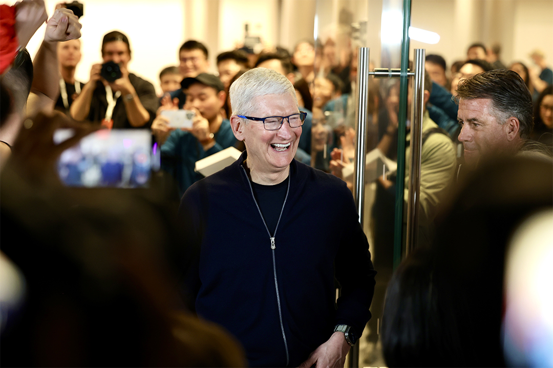 [In Photos] Tim Cook Attends Opening of Apple's Second-Biggest Store Worldwide in Shanghai