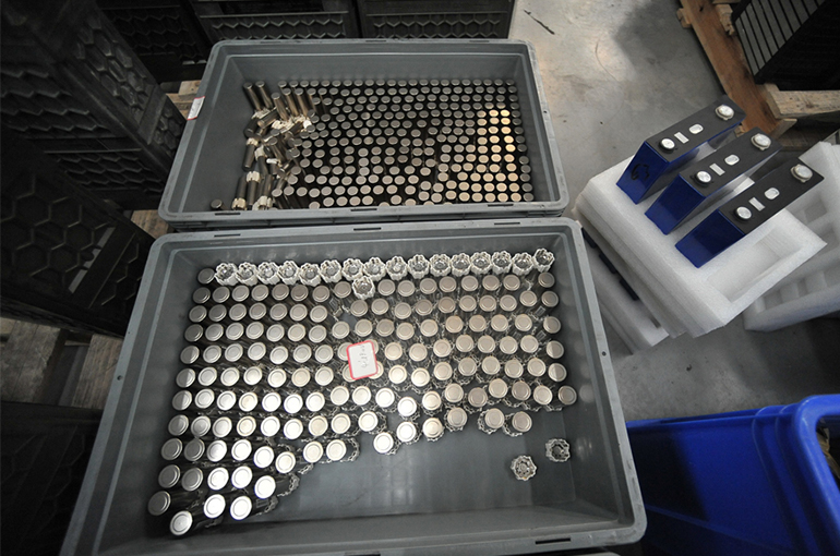 China’s Ronbay, SK On Ally on Lithium Battery Materials for Global NEV Clients