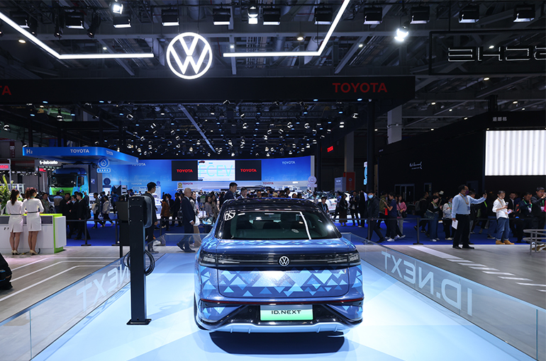 Volkswagen to Invest USD2.7 Billion to Expand R&D Capacity in China
