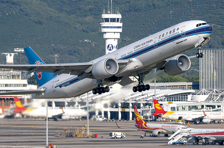 China Adds More Int’l Flights to Connect Six Continents
