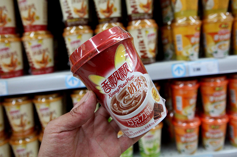 Chinese Milk Tea Firm’s Shares Gain After Product Sleeve Criticizes Japan’s Nuclear Wastewater Discharge