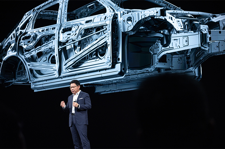 New Luxury Car Under Huawei-JAC Partnership to Rival Maybach, Phantom, Smart Auto BU Head Says