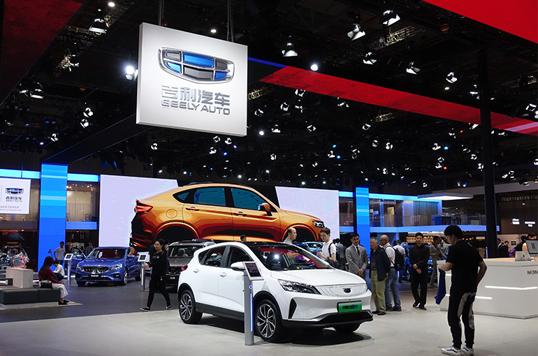 Geely, Renault Link Arms on UK Powertrain Plant With Expected Revenue of USD16 Billion