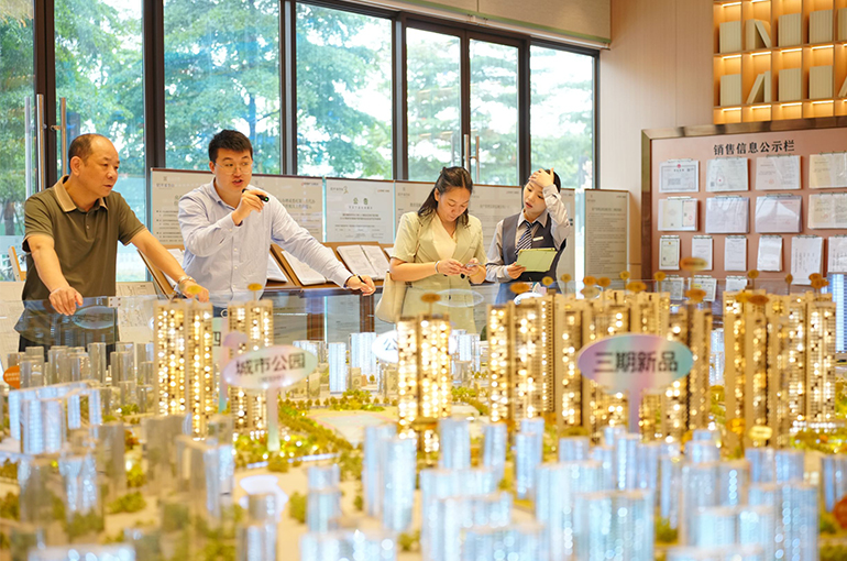 China’s Top Builders See Sales Jump 36 percent in June