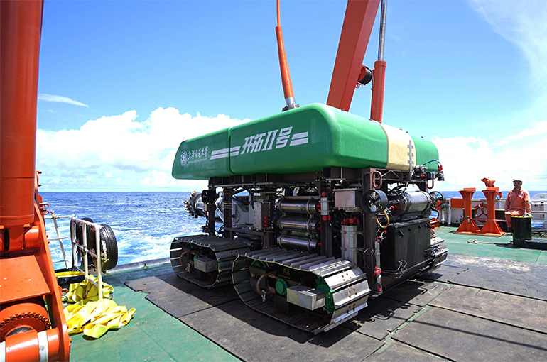 Shanghai Jiao Tong University's Deep-Sea Mining Vehicle Breaks Six Records