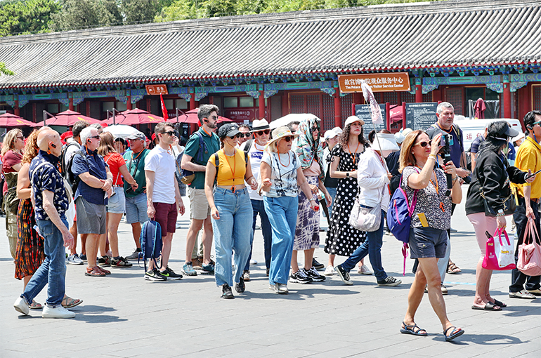 China's Inbound Tourism Is Giving Consumption a Shot in the Arm, UBS Says