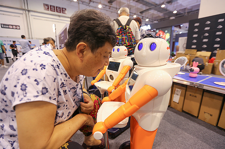 Shanghai Issues Action Plan to Develop Smart Elderly Care Industry