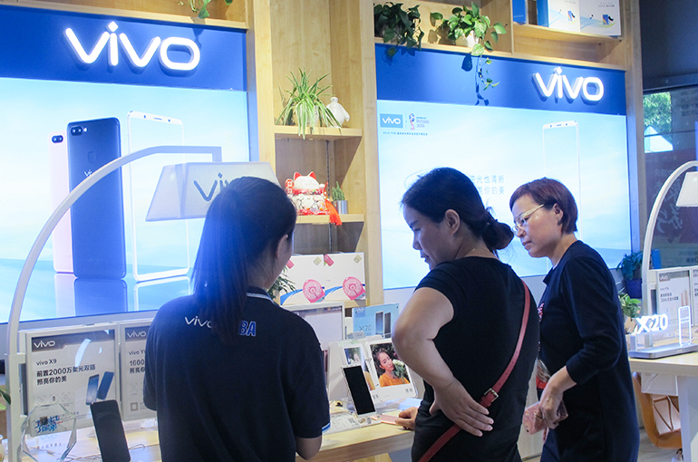 Vivo Tops China's Phone Market in the Second Quarter, Apple Ranks Sixth, IDC Says