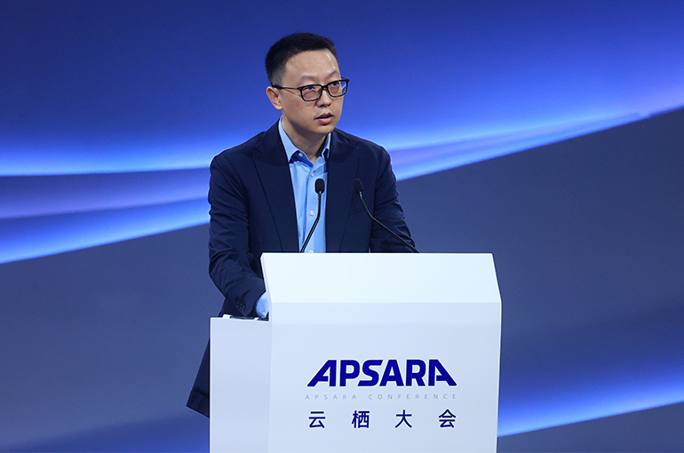 Alibaba’s Cloud Computing Arm to Keep Slashing AI Model Prices, CEO Says