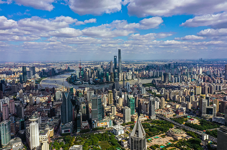 Shanghai Developers Ramp Up Luxury Home Listings as Demand Surges