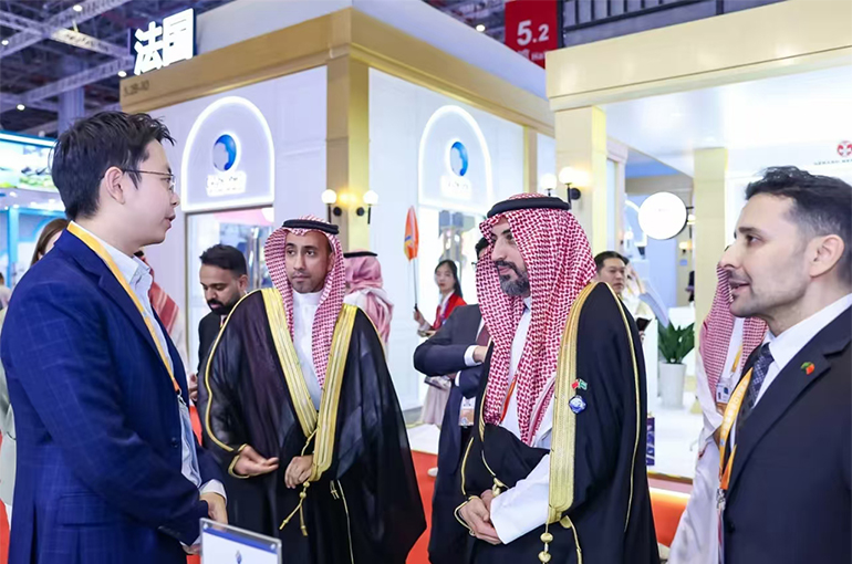 Saudi Group Ajlan & Bros Makes CIIE Debut, Seeking to Bridge China-MENA Business Expansion