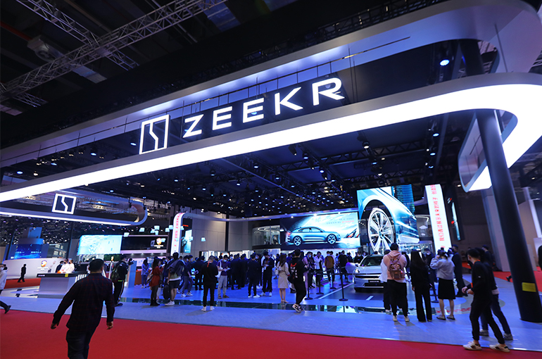 Geely's Zeekr Plunges 24% on Acquisition of Sister Car Brand Lynk & Co