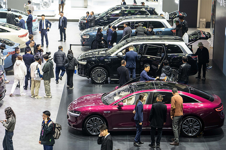 China’s Retail Car Sales Rose 5.5% in 2024; Price War Is Expected to Deepen