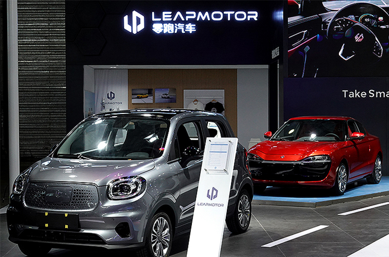 Leapmotor’s Shares Soar After Chinese EV Maker Predicts First Profit