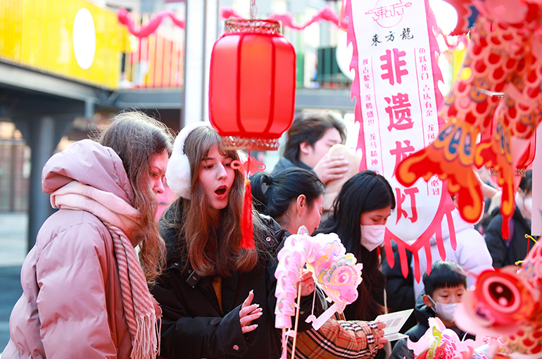 [In photos] China Has 6% Jump in Foreign Visitors Over Chinese New Year