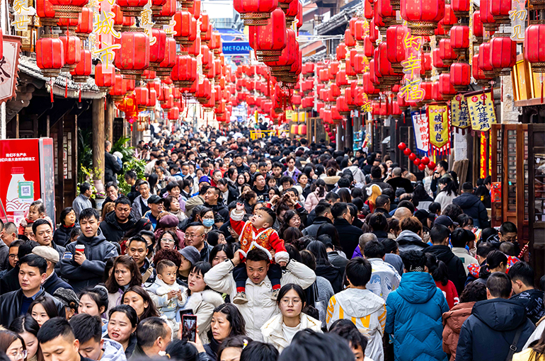 China Unveils Measures to Boost Consumer Spending, Foreign Investment