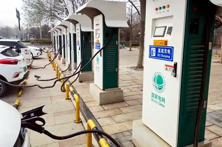 China to Support EV Charging, Swapping Pilot Projects in 75 Counties This Year