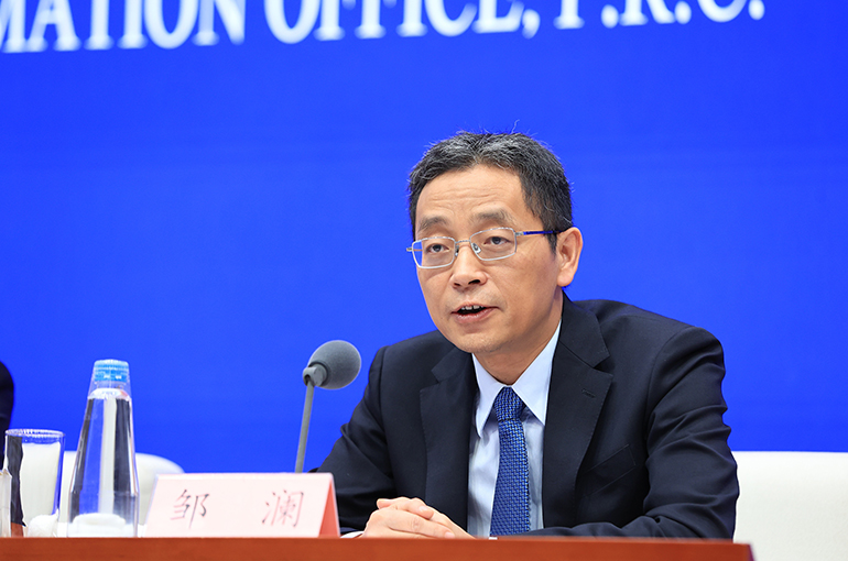 PBOC Will Cut RRR and Interest Rates at the Right Time, Deputy Chief Says