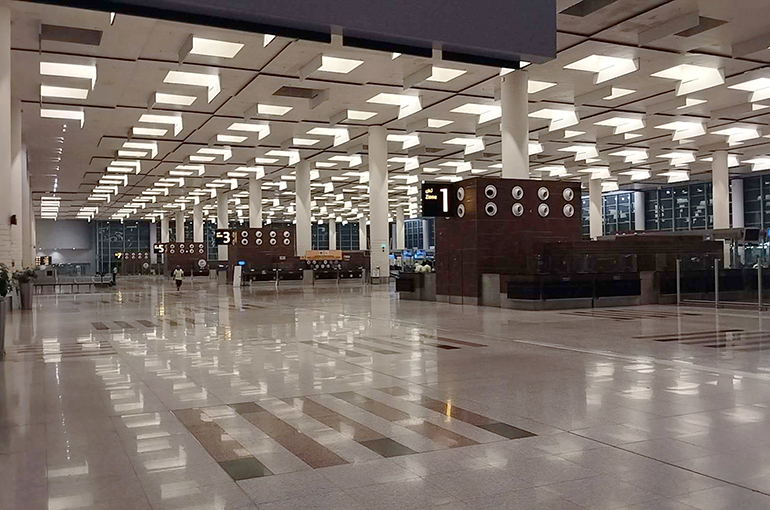 Chinese Carriers Halt Flights to Pakistan as Country Shuts Airspace