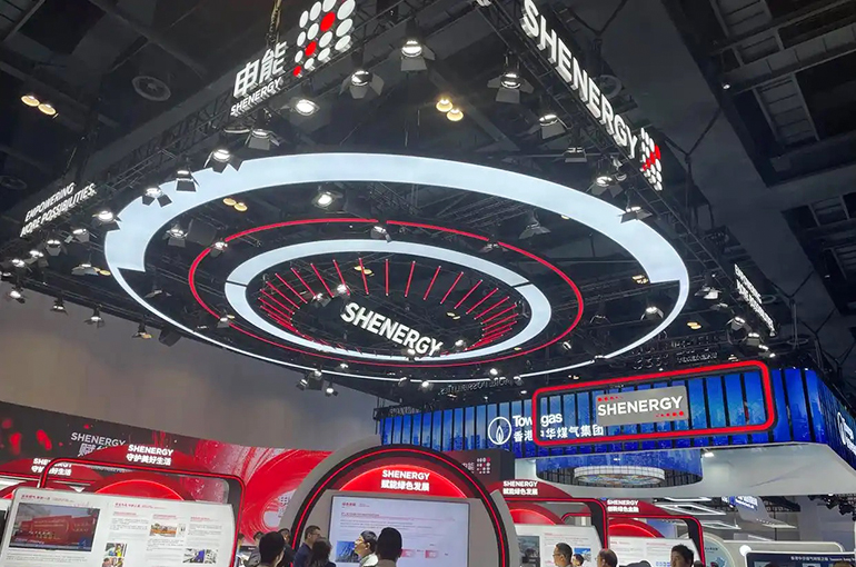 Sinopec, Shell Join Over 200 Energy Firms at First World Gas Conference in China