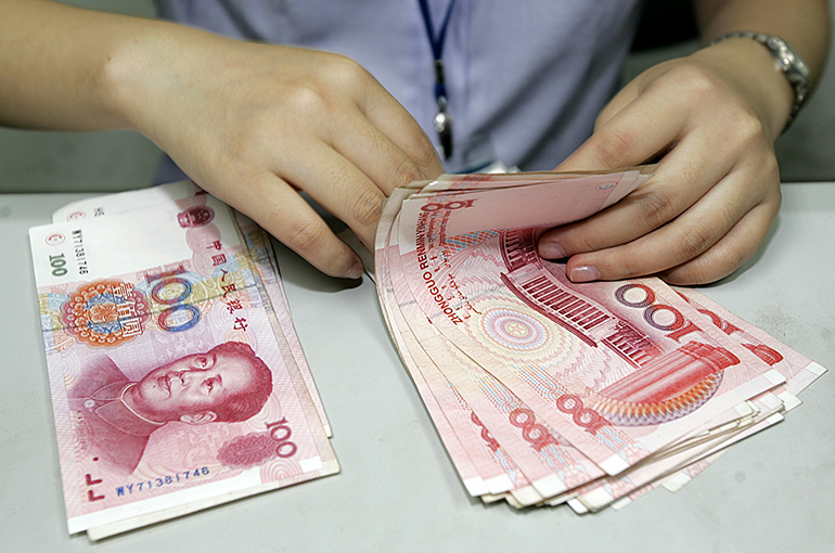 Chinese Savers Flip to Gold, Bonds, and Money Market Funds as Deposit Rates Fall Below 1%