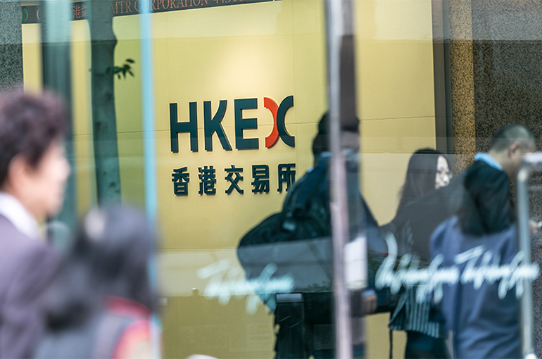 Hong Kong's Stock Market Rebound, Mega Listings Are Reviving Foreign Investor Interest
