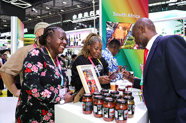 China to Expand Zero-Tariff Treatment to 53 African Countries