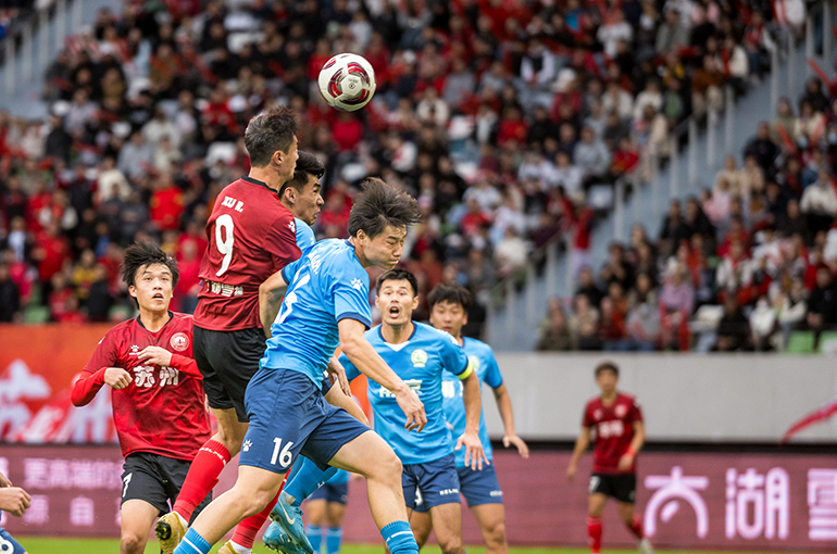Jiangsu's Hit Amateur Soccer League Triples Sponsorship