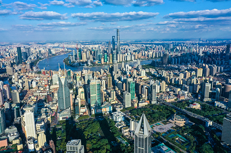 Shanghai Bags USD2.7 Billion on First Day of City's Largest Land Auction in First Six Months