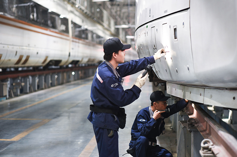 Chinese Graduates Turn to Vocational Training to Improve Job Prospects