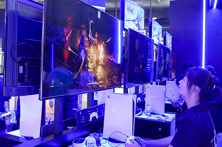 Shanghai Gives Foreign Firms’ Local Games Same Treatment as Domestic Ones