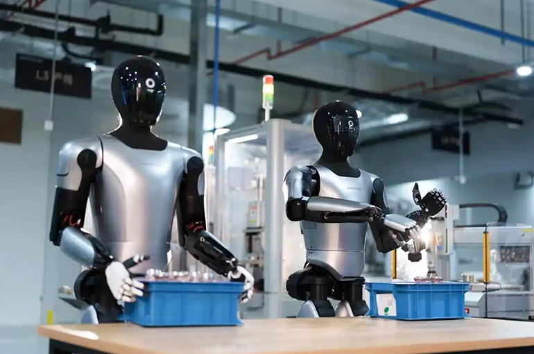 Midea, Other Chinese Home Appliance Giants Are Betting Big on Humanoid Robots