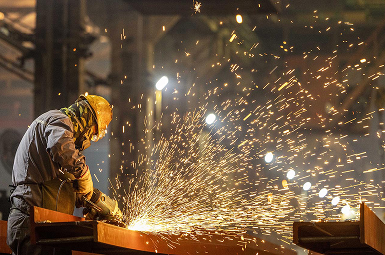 China’s 5.2% Second-Quarter Growth Beats Expectations
